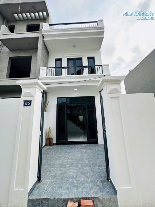 Nhà 3 tầng , độc lập, sân cổng riêng, tại Thành Công , Đặng Cương, An Dương. - 1