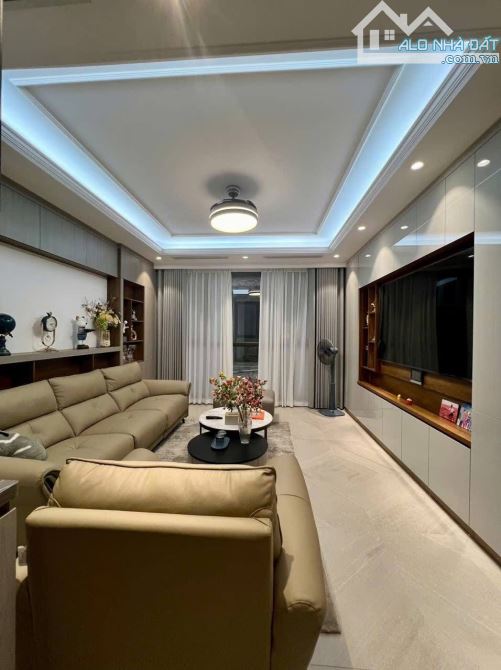 BÁN NHÀ 50M, ĐƯỜNG 800A P. NGHĨA ĐÔ, CẦU GIẤY | 8 TẦNG THANG MÁY | Ô TÔ VÀO NHÀ - 1