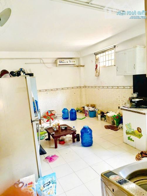 Bán nhà 1 lầu hẻm 125 Nguyễn Thị Tần Phường 2 Quận 8 - 1