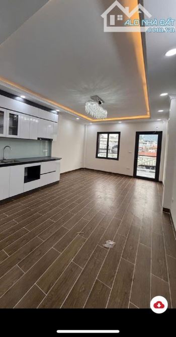 Cho thuê nhà thang máy ở Đào Tấn, Ba Đình, 55m2*7 tầng, 48 triệu - 1
