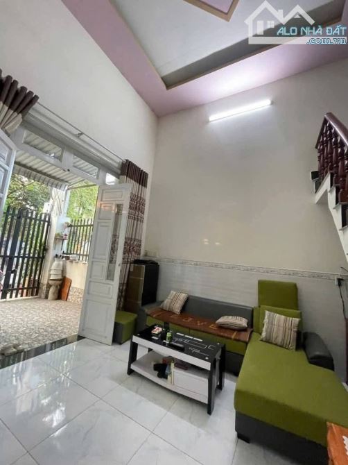 Nhà cấp 4 gác đúc sổ riêng, Mặt tiền nhựa thông dĩ an bình dương 2 tỷ 650tr - 1