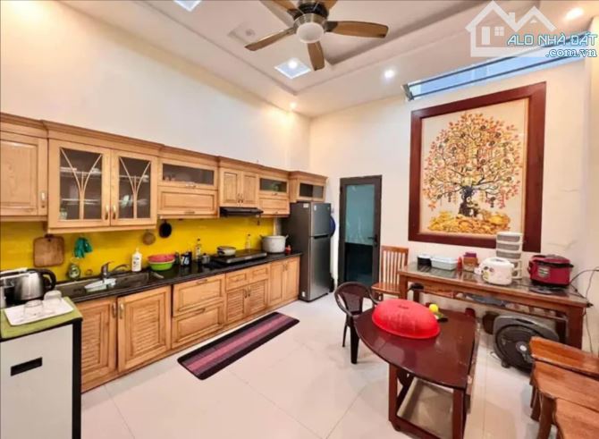 CẦN BÁN CĂN NHÀ 4 TẦNG THIẾT KẾ ĐẸP HIỆN ĐẠI MẶT ĐƯỜNG HOÀ VƯỢNG - PHƯỜNG LỘC VƯỢNG - 1