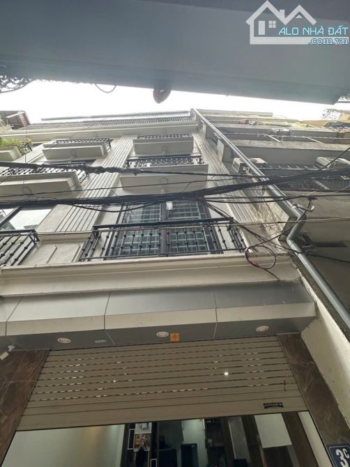 7,65 tỷ cách một nhà ra phố Kim Giang 4p ngủ 5 tầng/ Q Thanh Xuân - 1