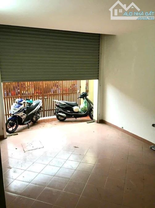 Bán Nhà Lạc Long Quân -TÂY HỒ- Ô Tô -3 Thoáng -Thang Máy- Kinh Doanh 95Mx4 Tầng Giá 34.5Tỷ - 1