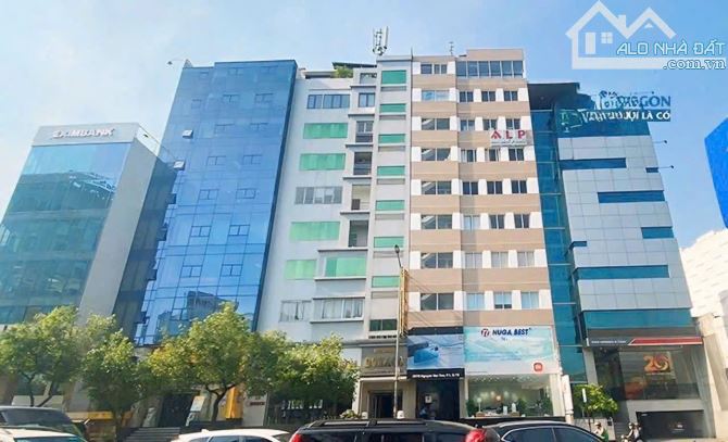 Bán Toà Nhà 2 MT  Đường  Nguyễn Văn Trỗi P1 Tân Bình DT: 11 x 15m Hầm 7 lầu HĐ thuê: 300T - 1