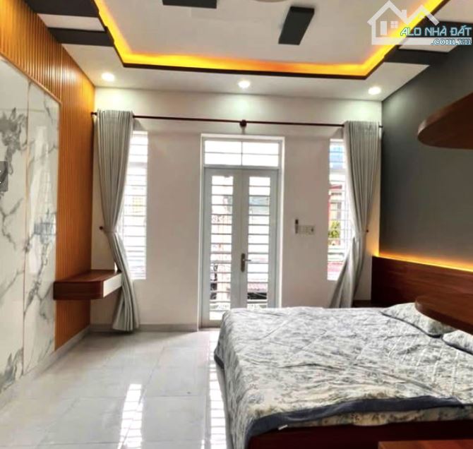 NHÀ 3 LẦU,10 TỶ226M LÔ GÓC, ĐƯỜNG 5M, LINH CHIỂU, GA METRO THỦ ĐỨC 700M, TRỤC HOÀNG DIỆU 2 - 1