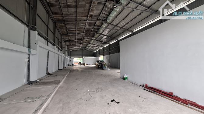 Cho thuê mặt bằng KD 2MT Quốc Lộ 13, P Hiệp Bình Phước, Thủ Đức, 22×50m , giá rẻ 190 trd - 1