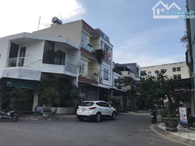 BÁN NHÀ 3 TẦNG CÁCH VICOM 700m KHU DÂN CƯ ĐÔNG ĐÚC PHƯỜNG NGHĨA CHÁNH TP QUẢNG NGÃI - 1