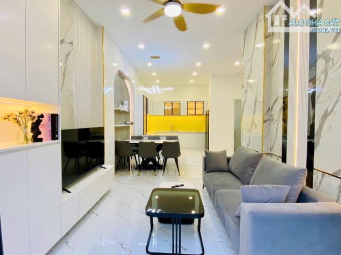 LÊN SÓNG CĂN NHÀ PHỐ 3 LẦU SÂN THƯỢNG 3TỶ3 TẠI ĐƯỜNG KHA VẠN CÂN THỦ ĐỨC - 1