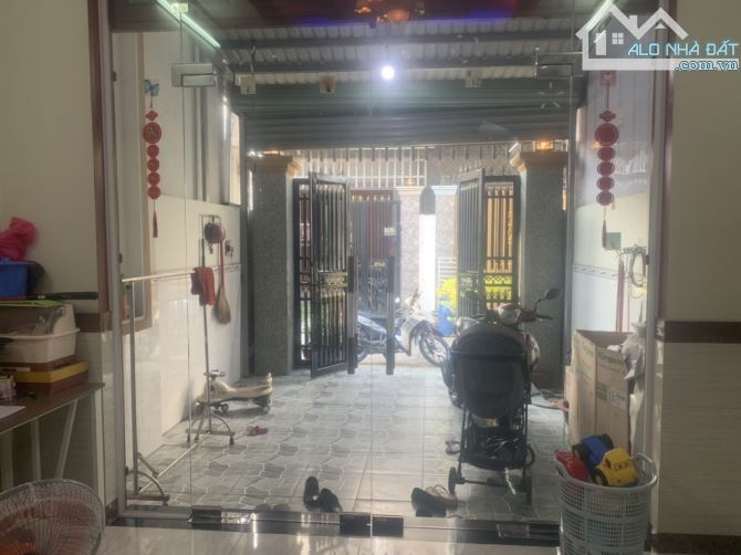 Hiếm- 4.1 Tỷ- 81m²- Nhà 2 tầng Ở ngay- Xe hơi ngủ- Đông Hòa- Dĩ An - 1