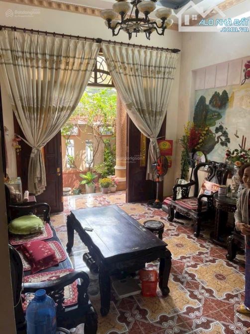 BÁN NHÀ 1 TRỆT 3 LẦU MẶT TIỀN PHAN CHU TRINH GẦN BÃI SAU NGAY Á CHÂU NGANG 6.8M GIÁ 15 TỶ - 1
