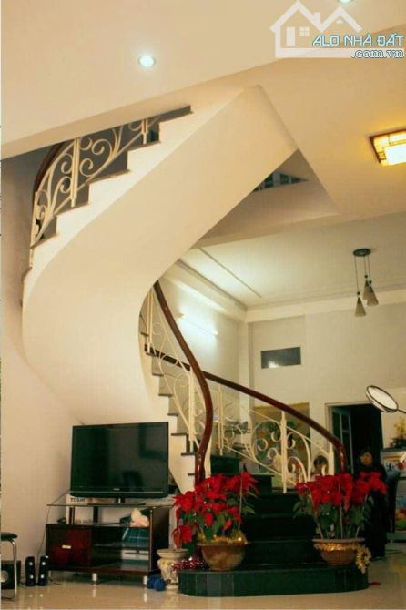 BÁN NHÀ 3 TẦNG ĐƯỜNG BÌNH MINH 1, SÁT ĐƯỜNG 2 THÁNG 9, DT 76.5M2, GIÁ 11 TỶ TL - 1