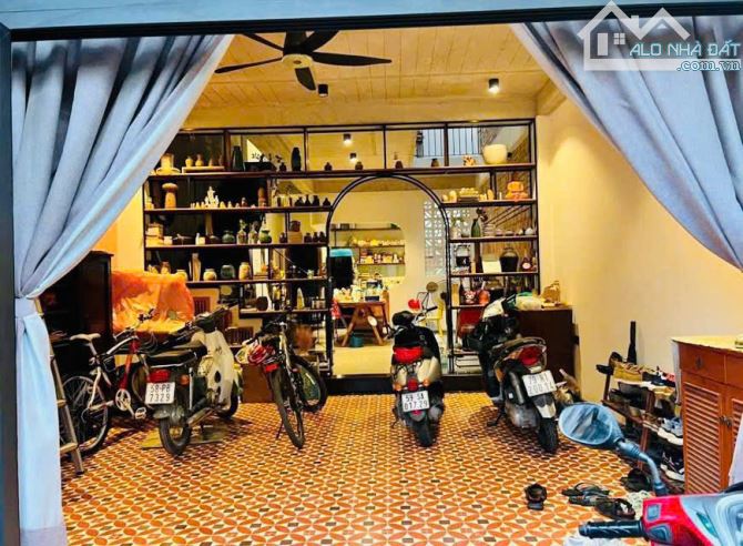 Nhà mặt tiền Phan Đình Phùng 115m2 ngang 5,2m đẹp full nội thất gần biển gần chợ đầm - 1