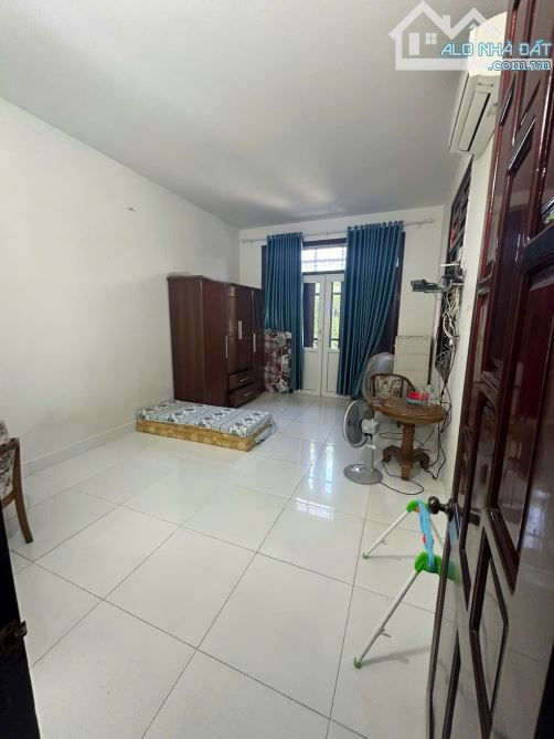 MẶT TIỀN SÂN BAY ĐÀ NẴNG 300m2 sử dụng CHỈ 11 TỶ NHỈNH ĐƯỜNG 6 LÀN XE - 1