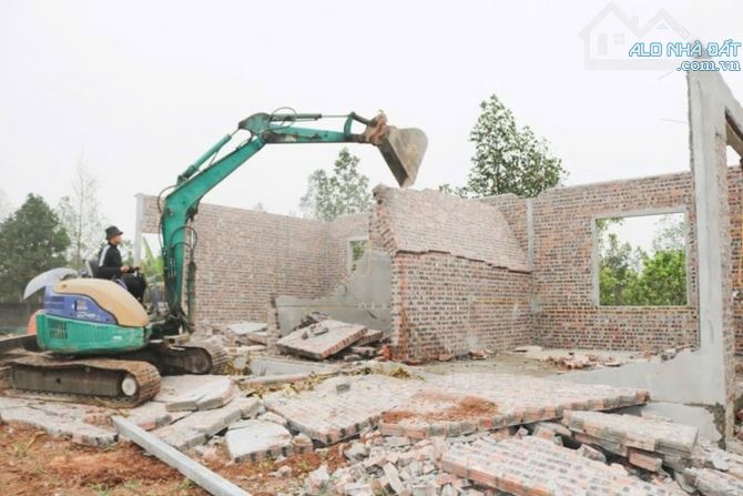 Hạ chào gần 2tỷ - Chủ nhà cần bán đất TRUNG TÂM Cầu Giấy. Diện tích 111m, nở hậu. 25 tỷ - 1