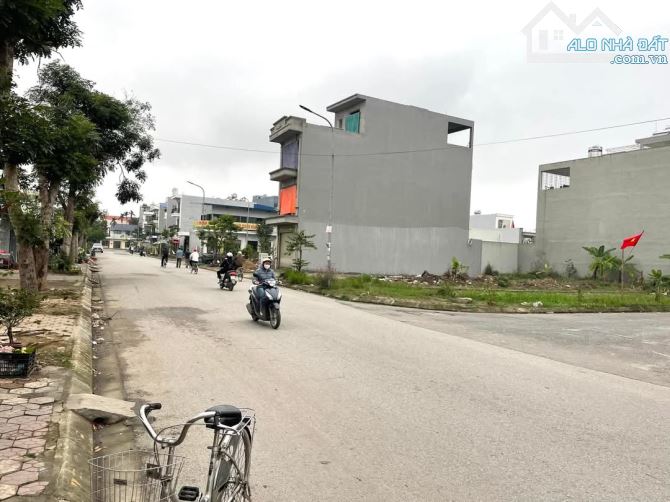 Siêu ngon,  Đống Chuối chỉ 3.25 tỷ lô 93.6 mét hướng Đông Nam cực đẹp - 1