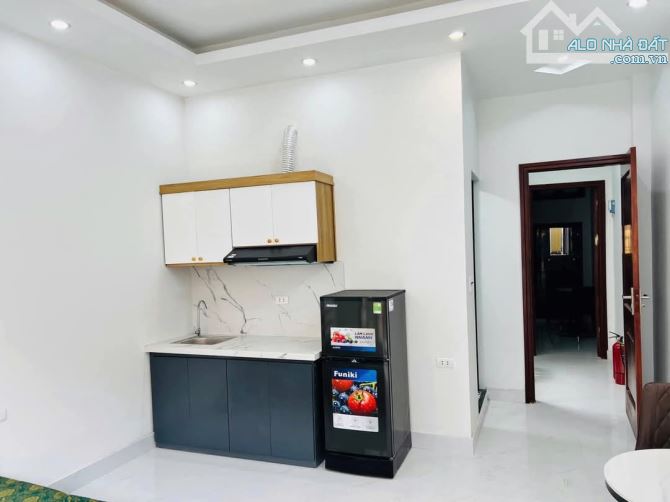 TOÀ CCMN TRUNG KÍNH - 9 PHÒNG - FULL KHÁCH – DÒNG TIỀN ỔN ĐỊNH 50TR/THÁNG - 1