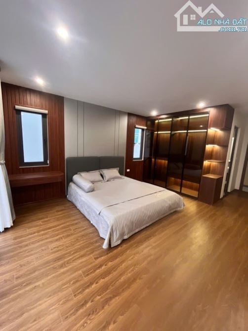 +B.án N.hà  NGỌC LÂM-56m2-6T Nhỉnh 12.95 tỷ-MỚI TINH KHÔI- SIÊU PHẨM-TK ĐỈNH CAO-GARA - 1