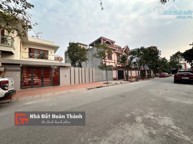 75m2 đất lô 9 Lê Hồng Phong sau trường chuyên Trần Phú - 1