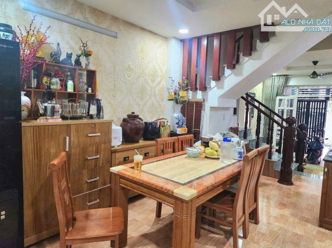 Bán nhà đẹp tại Hoàng Mai, 30m ô tô, 6,4 tỷ, 38m2, 5 tầng, 3PN, 4WC, pháp lý đầy đủ - 1