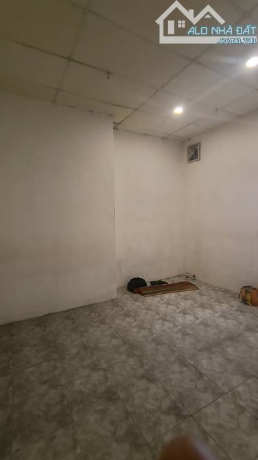 mặt tiền kinh doanh - đường 12m có lề Xô Viết Nghệ Tĩnh - sổ nở hậu- 4 tầng btct - 1