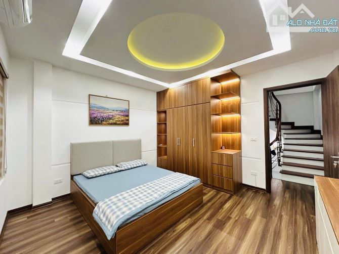 Bán nhà Kim Mã Thượng - Cống Vị - MT 5m - Full nội thất ,ngõ thông - nhỉnh 7 tỷ - 1