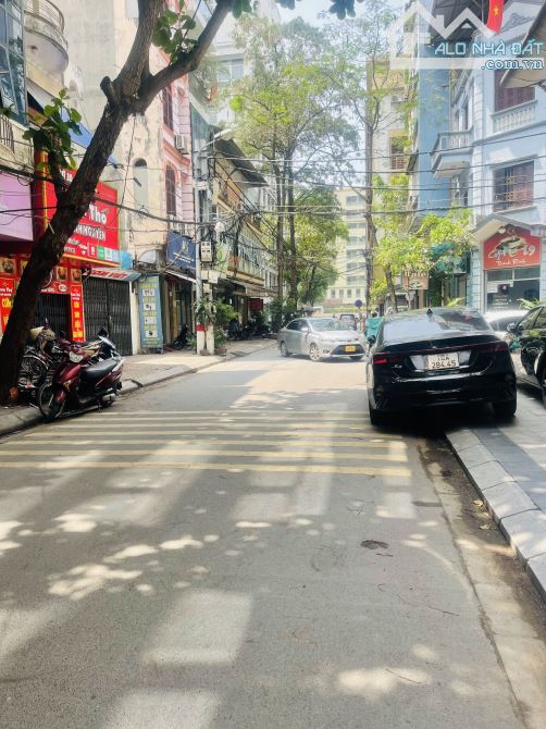 BÁN NHÀ PHỐ KIM ĐỒNG - VỈA HÈ - Ô TÔ TRÁNH - NGÕ THÔNG - DT 50M x 4 TẦNG. GIÁ BÁN 16.3 TỶ - 1