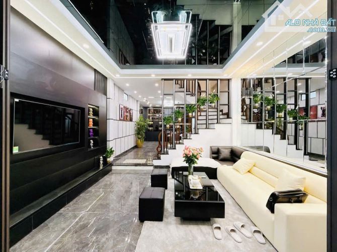 {Lô góc, 25m ra MP} Bán nhà Hai Bà Trưng DT:63m2, MT:4.7m giá 10.x tỷ - 1