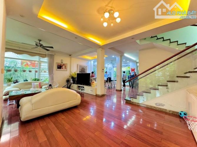 BIỆT THỰ KV HOÀNG MAI 286m2 4T 13M VIEW VƯỜN HOA - 1