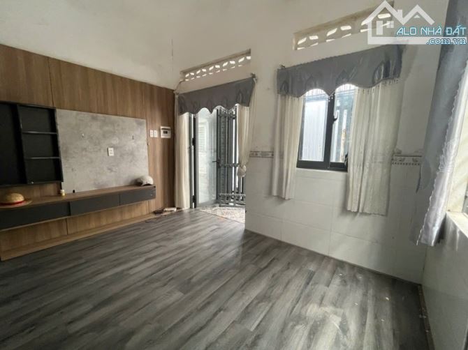 ♪ Nhà Kiệt Huỳnh Ngọc Huệ gần Chợ Thanh Khê, 45m2, 2 tầng cứng, 2.39 tỷ - 1