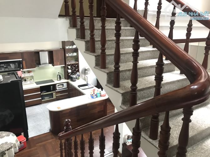 Hot! Biệt Thự 43R/ Hồ Văn Huê, P.9, Phú Nhuận (7.1x16m) 3 tầng - 29.9 tỷ - 12