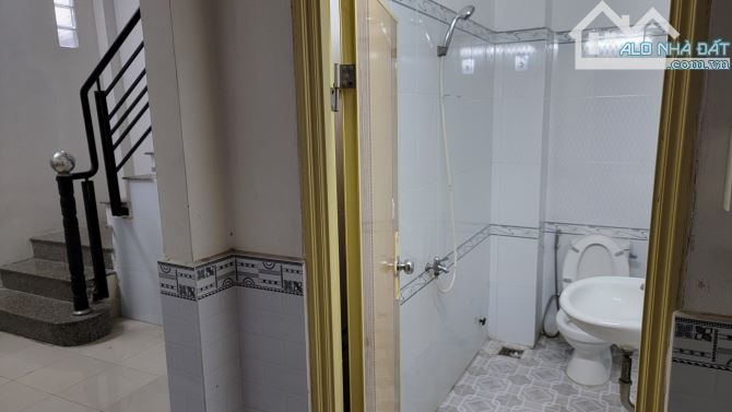Cho thuê nhà phố Ung Văn Khiêm P Cái Khế. Quận Ninh Kiều - 12