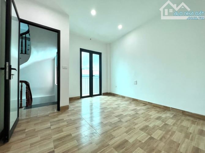 Tả Thanh Oai_ làng Tó 55m 5 tầng, hơn 5 tỷ - 12