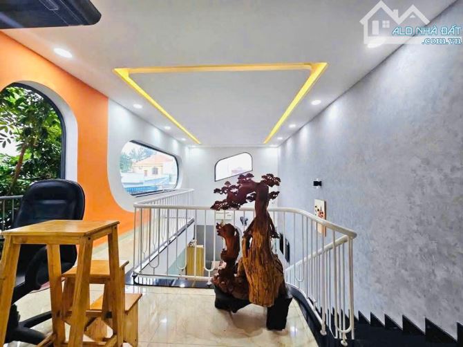 Bán Biệt Thự Mini P. Tân Phong Ngay Cư Xá Phúc Hải DT 190m2 Chỉ 6,6 Tỷ - 2