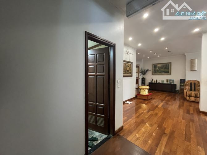 BÁN GẤP BT VĂN QUÁN 240M2 4 TẦNG LÔ GÓC-SÁT HỒ VĂN QUÁN CHỈ 55 TỶ - 2
