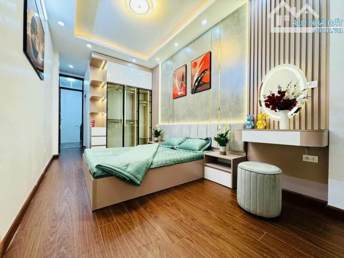 BÁN NHÀ LÁNG HẠ-QUẬN BA ĐÌNH-DT26/30M2×6T-MT3M-GIÁ 6.8TỶ-NGÕ THÔNG-GẦN PHỐ-FULL NỘI THẤT - 2