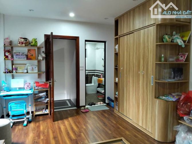 Chỉ 5.6 tỷ nhà 5 tầng, 3 ngủ tại Thụy Phương tặng Full nội thất, ô tô cách 10m - 2