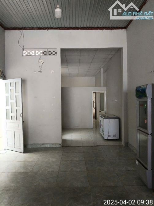 Bán nhà Tân Hiệp 150m2 Vị trí đẹp ngay mầm non hoa sen Tân Hiệp giá 5.8 tỷ - 2
