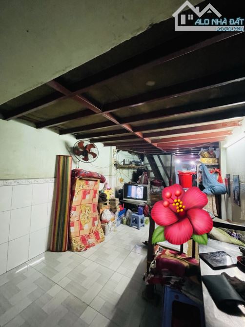 Bán nhà cũ,DT 62m2 trong chợ Tân Hưng .Huỳnh Tấn Phát,Quận 7.Giá 4.55 tỷ. - 2