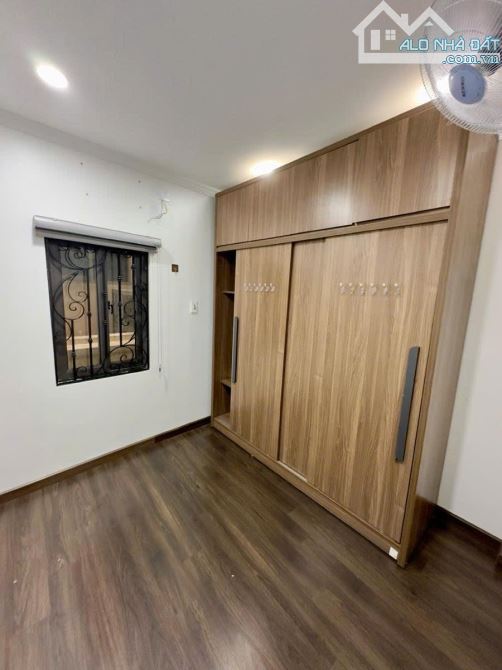 BÁN NHÀ LƯƠNG KHÁNH THIỆN - HOÀNG MAI - 30M2, 4 TẦNG, NHÀ ĐẸP, 15M RA OTO TRÁNH, GẦN CHỢ, - 2