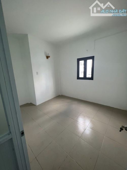 Bán nhà gần Hoàng Dư Khương, Quận 10, 36m2, 4 tầng 4PN, chỉ 3 tỷ X - 2