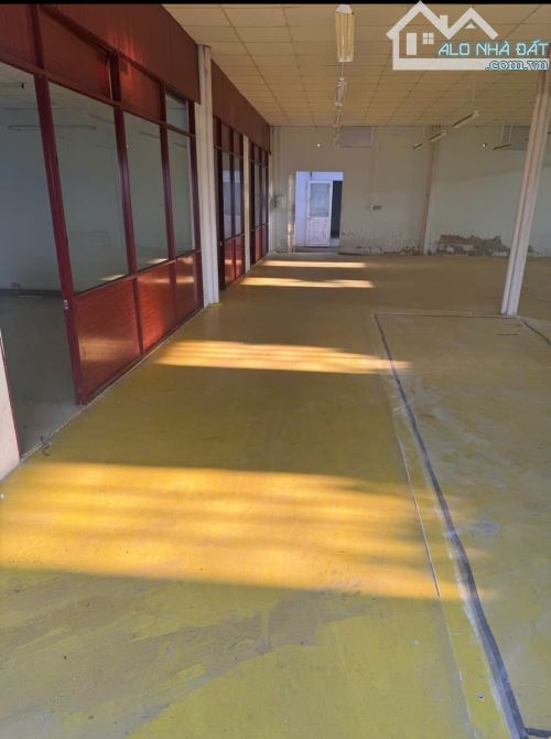 CHO THUÊ MẶT BẰNG 500m2 đường Nguyễn Tất  Thành  , Thanh Khê, Đà Nẵng - 2