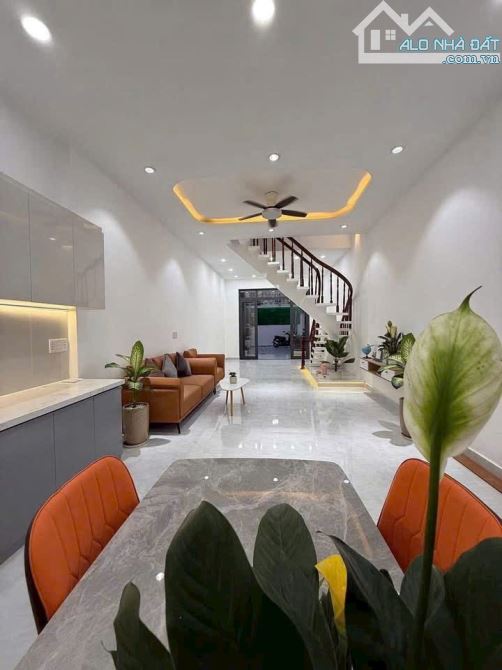 Bán Nhà 1 Trệt 1 Lầu Hẻm Đường Hồ Bá Phấn Phước Long A. DT 90m2 - 2