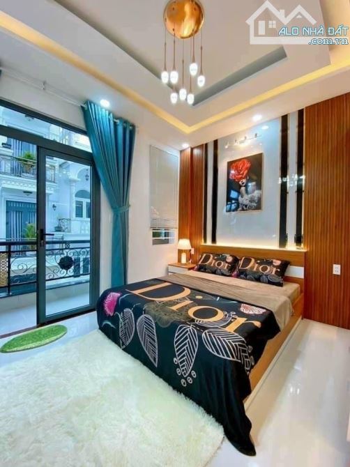 BÁN NHÀ ĐẸP HẺM XE HƠI TÔ HIẾN THÀNH, P.14, QUẬN 10  TRỆT 3 LẦU DT: 5x21 HĐT: 50 Tr - 2