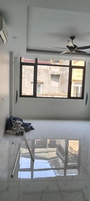 Nhà đẹp, giá đẹp Hoàng Mai:44m2,5 T, chỉ 8.1 Tỷ, ngõ thông - 2