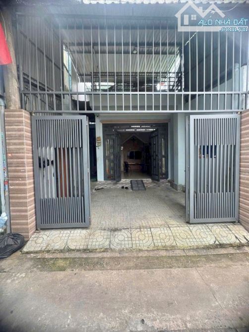 Bán nhà 1 lầu 1 trệt sân thượng, ngay chợ 26 Tân Phong - Biên hoà Đồng Nai - 2