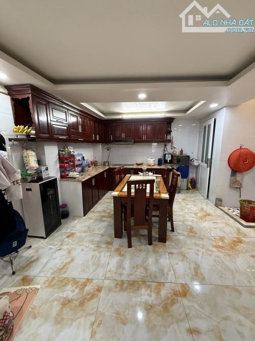 NHÀ LÝ THƯỜNG KIỆT HXH 82M2 5.4M X 15M 5 TẦNG - 2