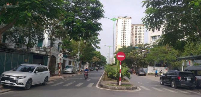 Bán BT MP Nguyễn Quý Đức, Khu nhà Ở Quốc Hội.N.T.Liêm.DT 145m x4T, MT 10m. - 2