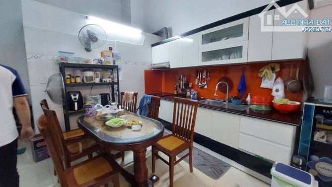 Bán Nhà ,An Lạc, Sở Dầu, Hồng Bàng . 5 tỷ.2,5.Tầng, Diện Tích 82m2,ngang 4,6m, ngõ 3m - 2