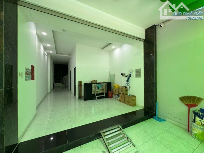 Bán nhà mặt tiền đường 147 ngay CĐ Công Thương. 90m2 8.5 tỷ - 2